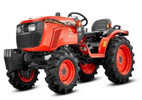 Mini tractor rental in Tractors and farm vehicles category